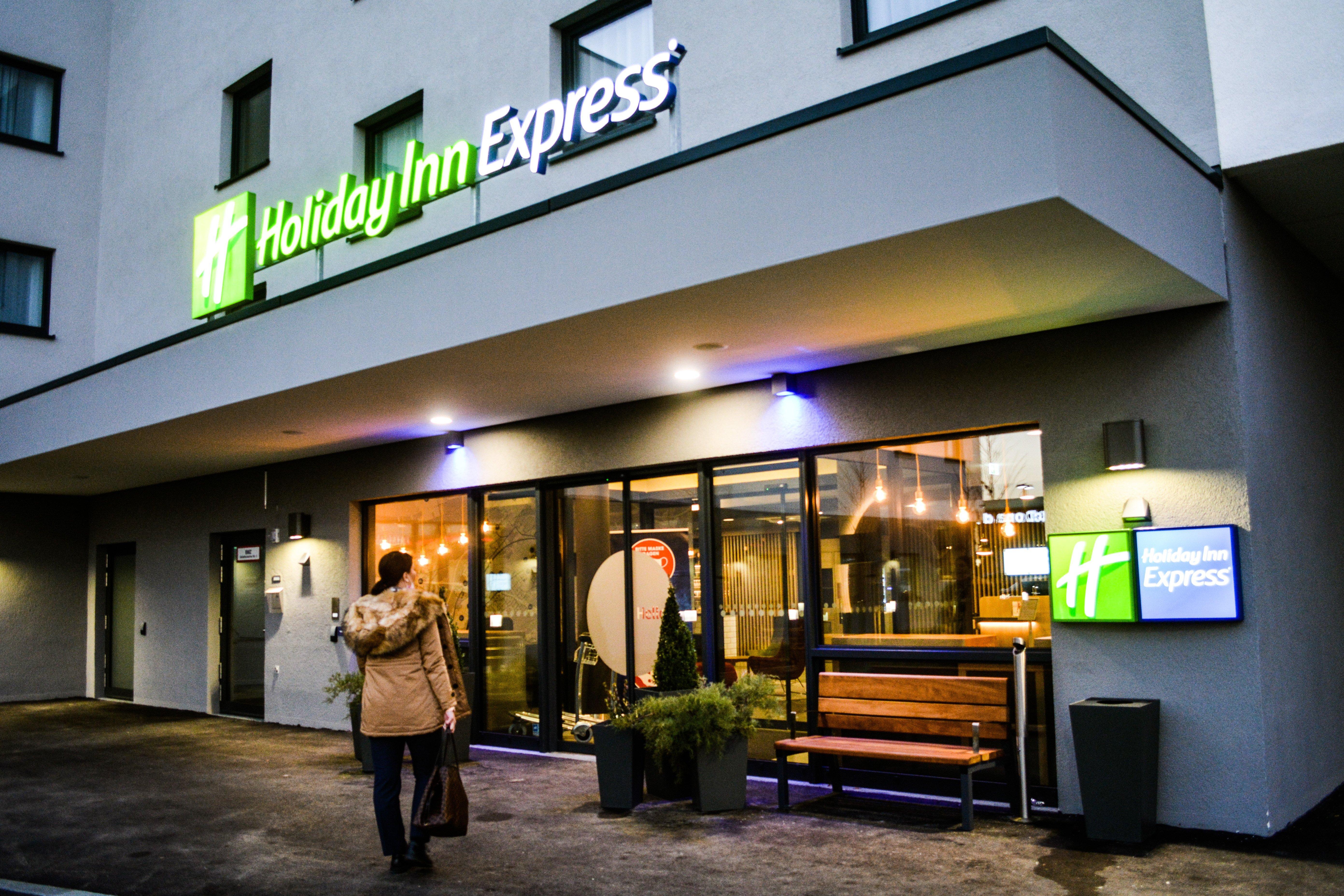 Holiday Inn Express Munich - Olching, An Ihg Hotel Extérieur photo